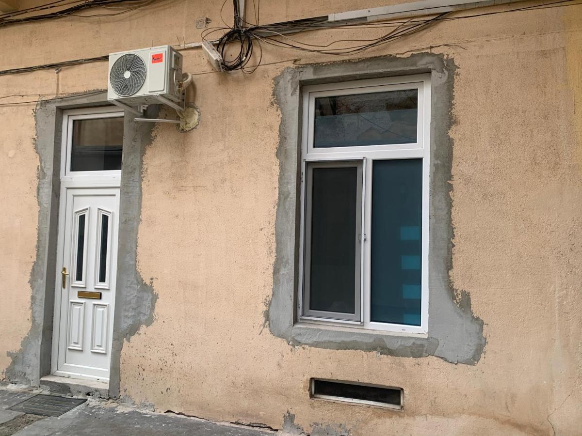 Young Downtown Apartment Arad Extérieur photo